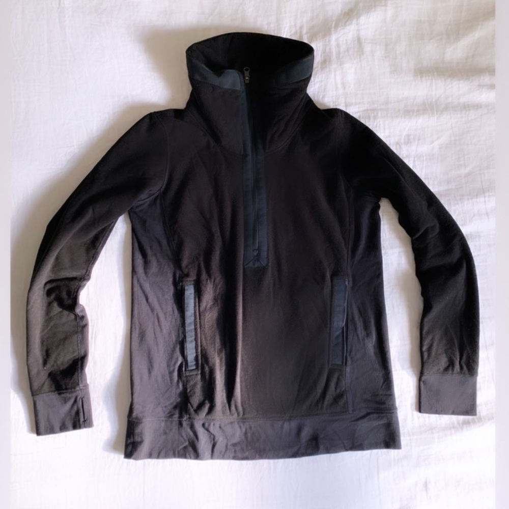 Lululemon Women’s Half Zip Fleece Pullover